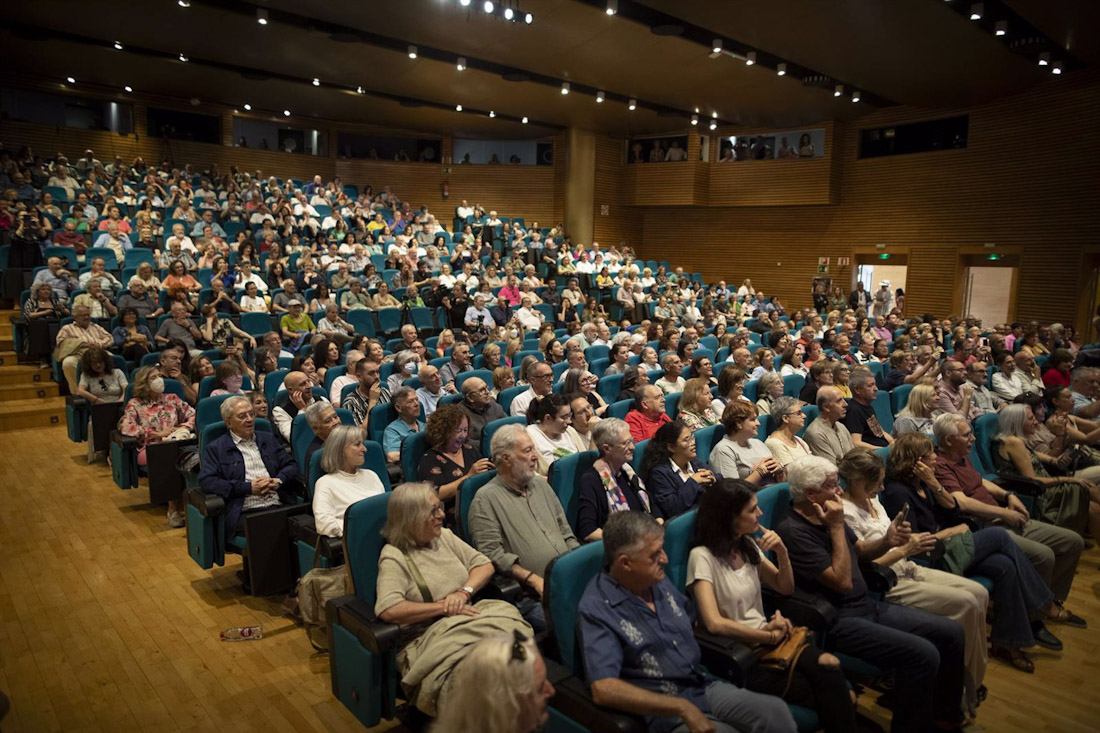 Imagen de archivo de un evento en el Palacio de Exposiciones y Congresos de Granada (ARSENIO ZURITA - EUROPA PRESS)