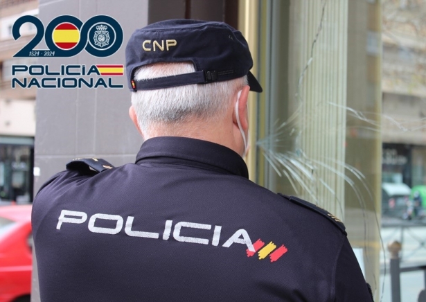 Agente de la Policía Nacional (POLICÍA NACIONAL) Agente de la Policía Nacional (POLICÍA NACIONAL)