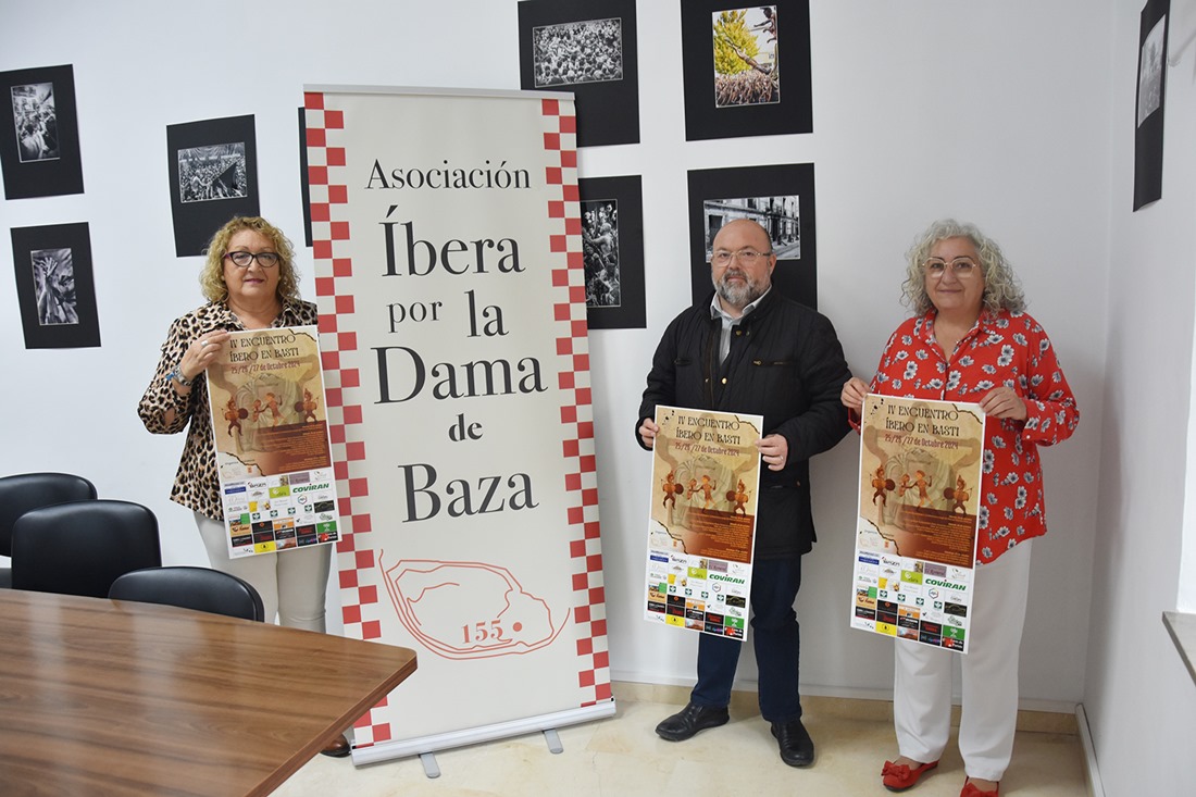 Presentación del  IV Encuentro Íbero en Basti (AYTO. BAZA)