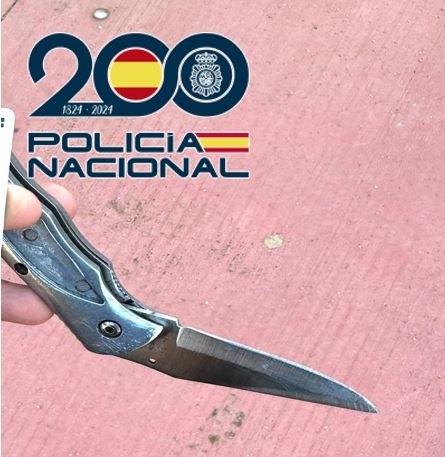 Arma blanca intervenida (POLICIA NACIONAL)