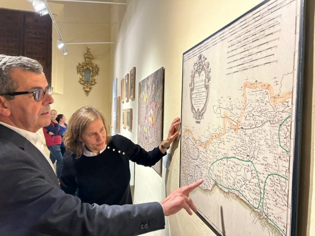 Visita a la exposición (AYTO. GRANADA)