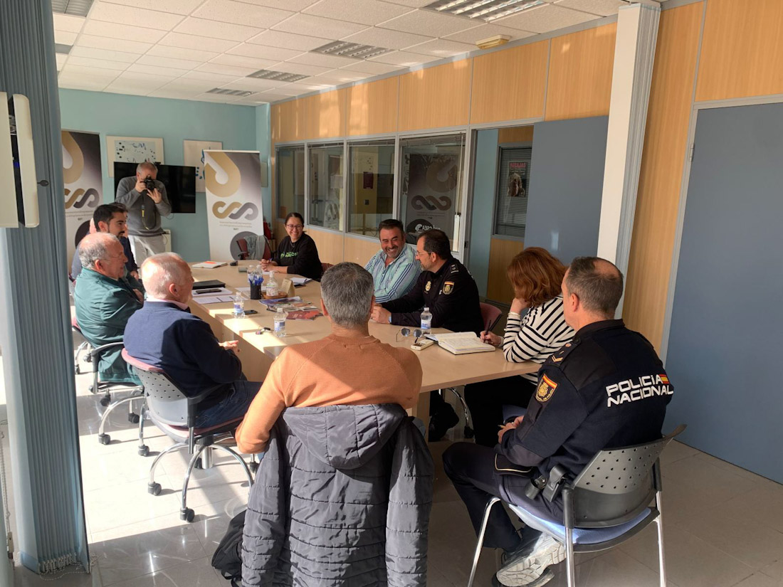 Imagen de la reunión (ASOCIACIÓN DE EMPRESARIOS)