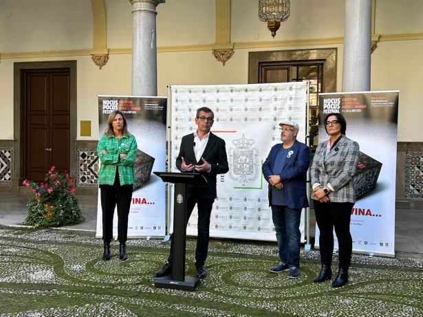 Presentación de Hocus Pocus (AYTO. GRANADA)
