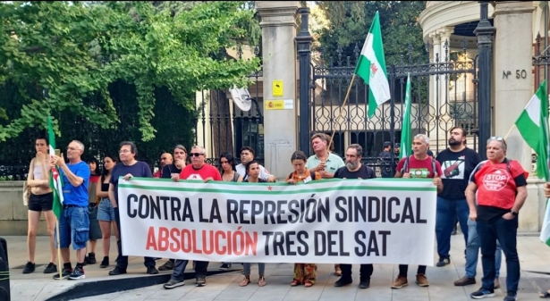 Imagen de archivo de una concentración en Granada para pedir la absolución de los tres miembros del SAT (SAT)