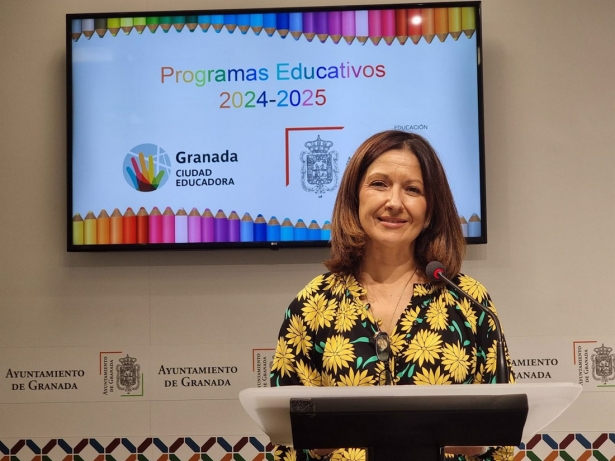 La concejal de Educación, Empleo e Igualdad en el Ayuntamiento de Granada, Encarnación González, en imagen de archivo (AYUNTAMIENTO DE GRANADA)