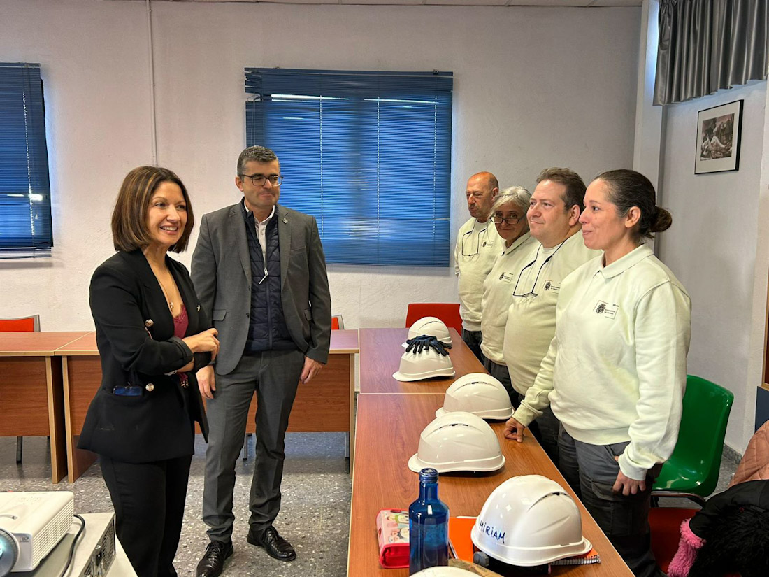 Visita al programa de formación y empleo (AYTO. GRANADA)