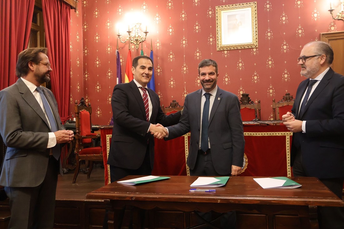 Firma del convenio (JUNTA)