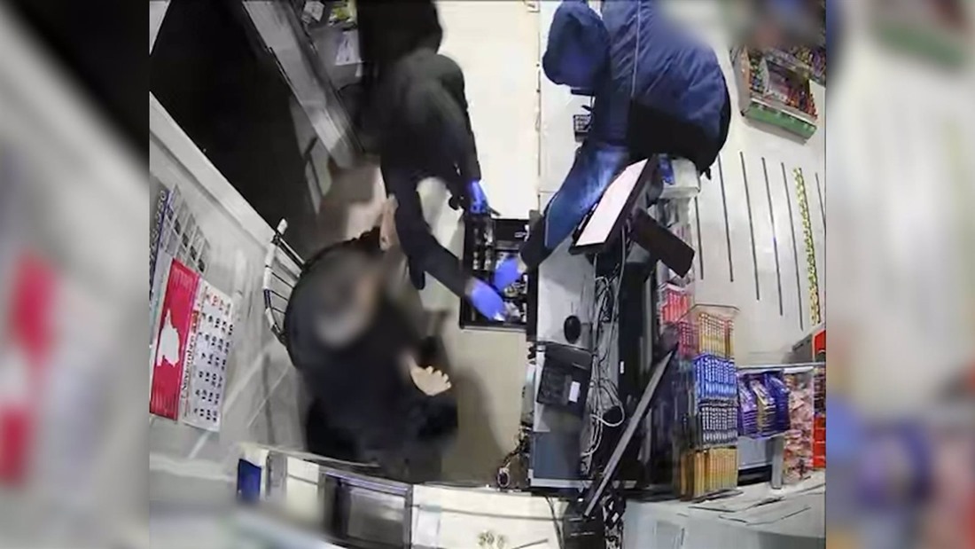 Imagen de archivo de un atraco a una gasolinera en Maracena (GUARDIA CIVIL)