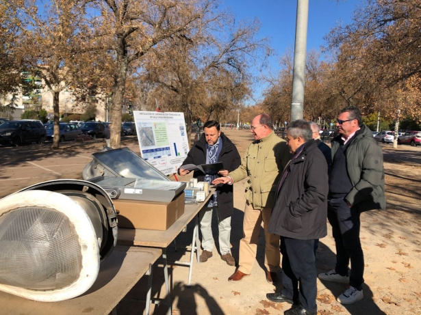 Visita a la Avenida Joaquina Eguaras (AYTO. GRANADA?
