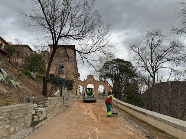 Tareas de limpieza (AYTO. GRANADA)