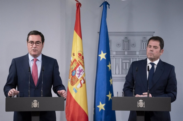 El presidente de la CEOE, Antonio Garamendi (i), y el presidente de Cepyme y vicepresidente de la CEOE, Gerardo Cuerva (A. PÉREZ MECA. POOL/EUROPA PRESS) El presidente de la CEOE, Antonio Garamendi (i), y el presidente de Cepyme y vicepresidente de la CEOE, Gerardo Cuerva (A. PÉREZ MECA. POOL/EUROPA PRESS)