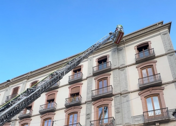 Mejora de la iluminación en Puerta Real (AYTO. GRANADA)
