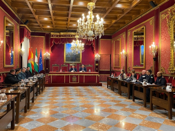 Junta de seguridad local en el Ayuntamiento de Granada (AYTO. GRANADA)