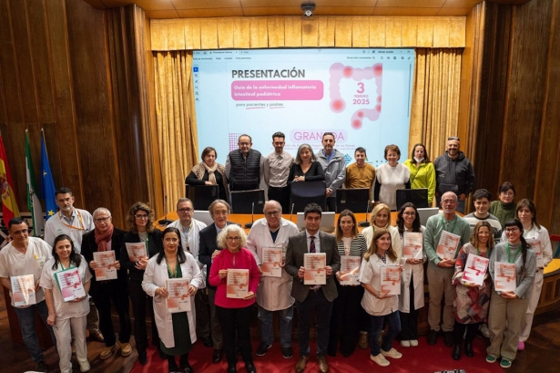 Acto de presentación de la guía de la enfermedad inflamatoria intestinal pediátrica (JUNTA)