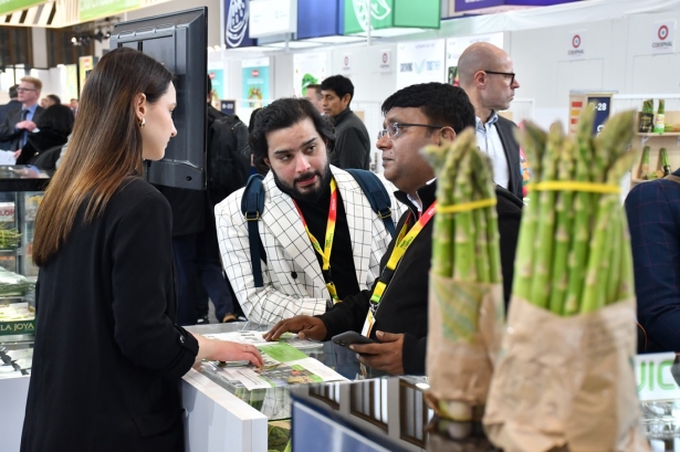 Esparrago verde de Los Gallombares en Fruit Logística (FAECA)