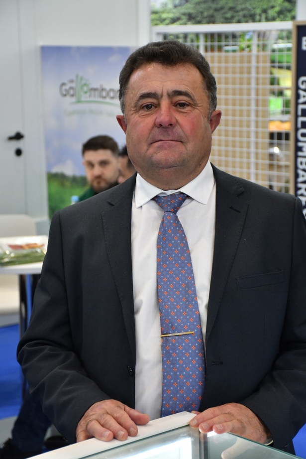 Representante de Los Gallombares en Fruit Logística (FAECA)