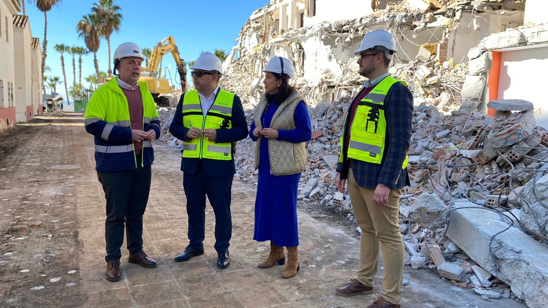 Visita a la  Demolición del complejo Turismo Tropical (DIPGRA)