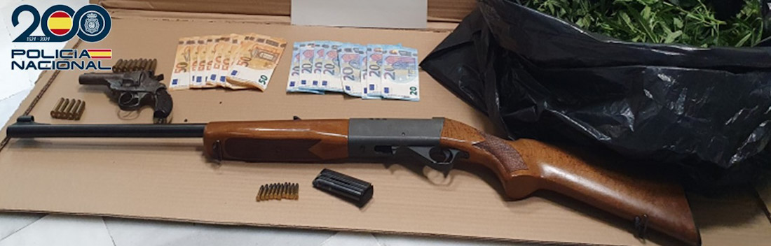 Material incautado (POLICÍA NACIONAL)