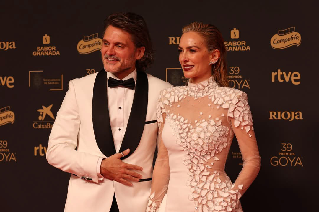 El premiado Salva Reina y Kira Miró (JOSÉ ANDRÉS FERNÁNDEZ)