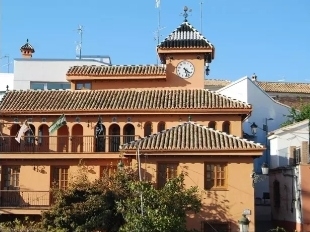 Ayuntamiento de Huétor Vega, en imagen de archivo (FACEBOOK DEL AYUNTAMIENTO)
