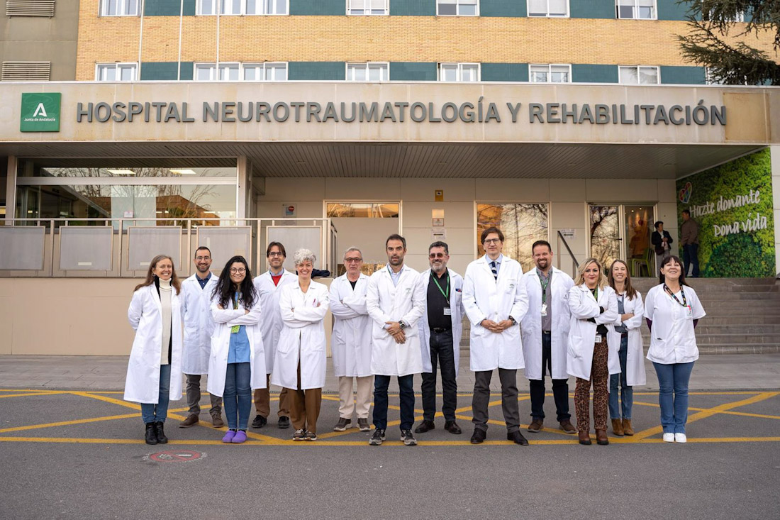 Profesionales del Hospital Virgen de las Nieves de Granada (JUNTA DE ANDALUCÍA)