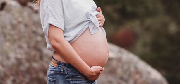 Imagen de recurso de una mujer embarazada (EASP) Imagen de recurso de una mujer embarazada (EASP)