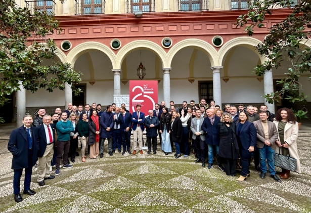 Recibimiento a AJE Granada (AYTO. GRANADA)