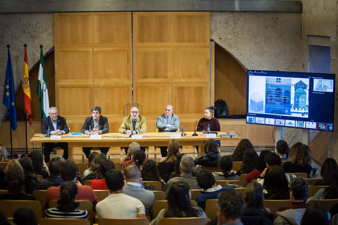 Jornada con guías de la Alhambra (PATRONATO DE LA ALHAMBRA Y EL GENERALIFE)