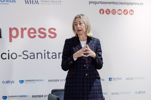 La consejera de Salud y Consumo de la Junta de Andalucía, Rocío Hernández Soto, protagoniza un desayuno Sociosanitario, en el Hotel Eurostars Towers (CARLOS LUJÁN - EUROPA PRESS(