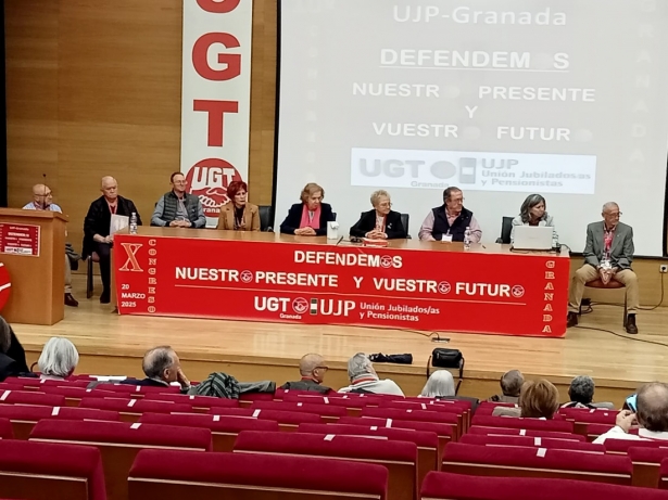 Mercedes Martín con la nueva ejecutiva  (UGT)