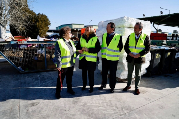 Visita a Mercagranada (AYTO. GRANADA)