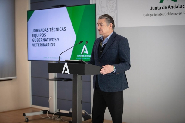 Inauguración de lad III Jornadas Técnicas de Equipos Gubernativos y Veterinarios de plazas de toros de Andalucía (ANTONIO L. JUÁREZ)