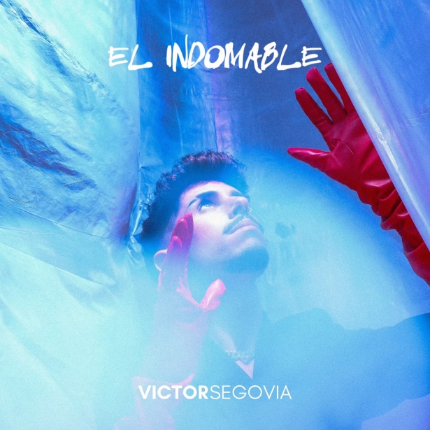 Víctor Segovia (LA OFICINA DE LOS DESEOS)