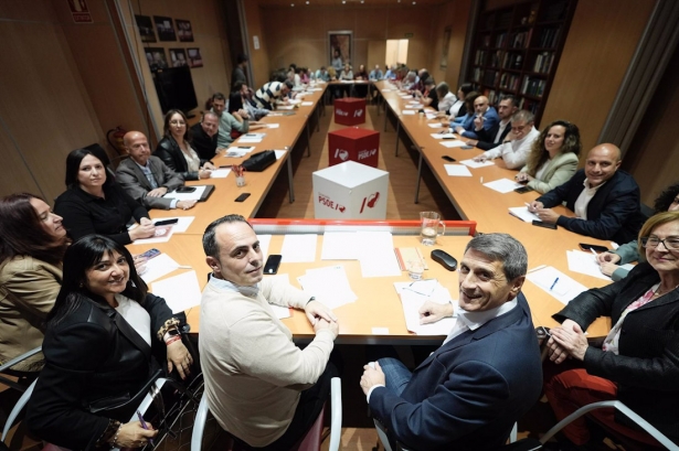 Pedro Fernández preside la reunión de la ejecutiva provincial del PSOE de Granada (PSOE)