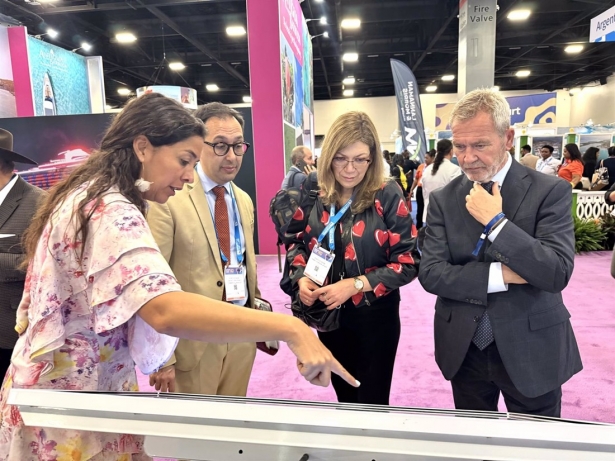 El presidente de la Autoridad Portuaria de Motril, José García Fuentes, a la derecha en la imagen (PUERTO DE MOTRIL)