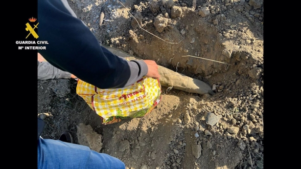 Armas enterradas (GUARDIA CIVIL)