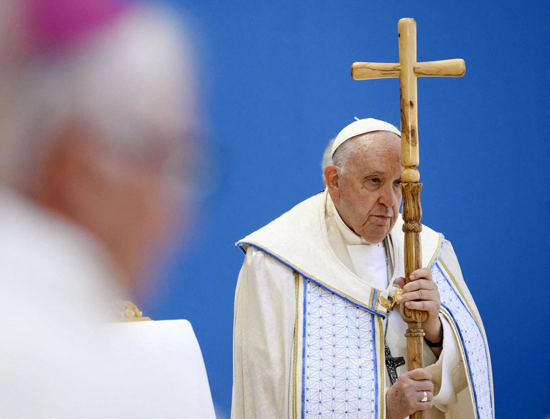 El Papa Francisco durante una misa en septiembre de 2023 en el Estadio Vélodrome de Marsella, en Francia (ARCHIVO)