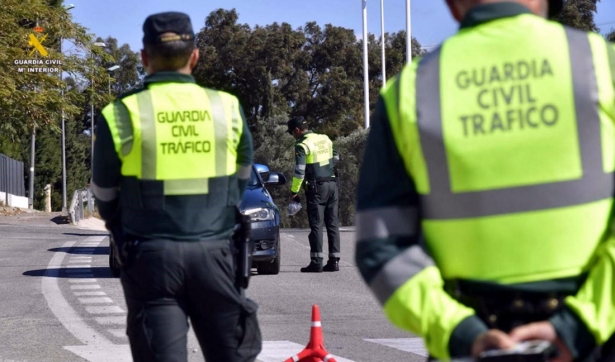 Control de tráfico de la Guardia Civil (ARCHIVO) Control de tráfico de la Guardia Civil (ARCHIVO)