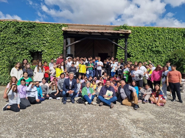Actividad del Festival Internacional de Poesía en Almuñécar (FIP) Actividad del Festival Internacional de Poesía en Almuñécar (FIP)