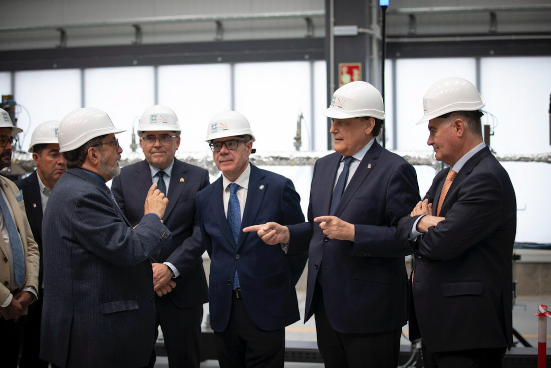 Visita al acelerador de partículas (ANTONIO L. JUÁREZ)