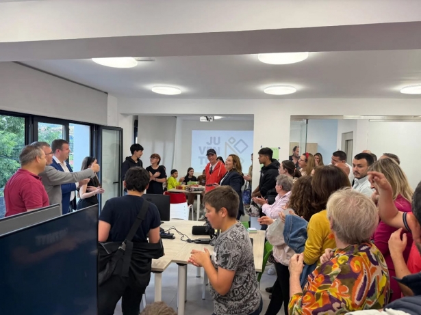 (AYUNTAMIENTO MONACHIL)