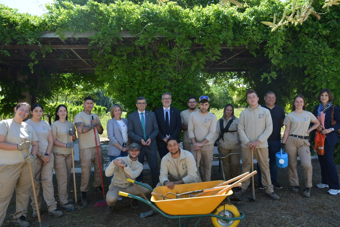 Jóvenes desempleados (JUNTA)