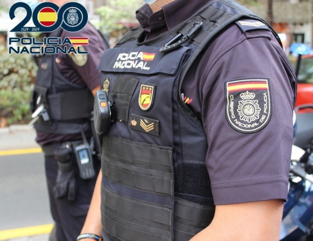 Agentes de la Policía Nacional (POLICÍA NACIONAL)