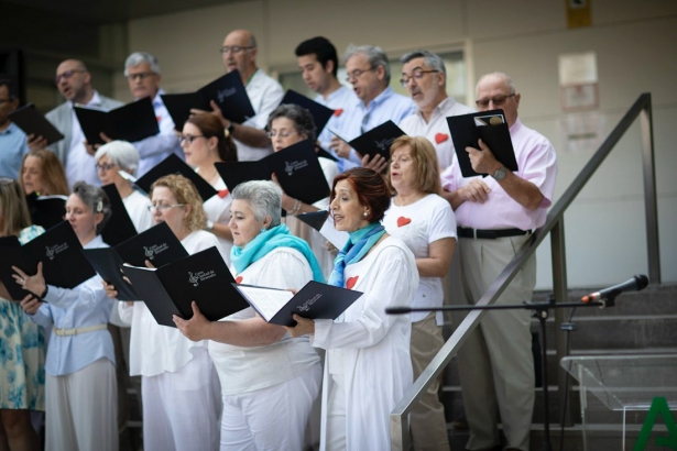 Homenaje a los donantes (ANTONIO L. JUÁREZ)