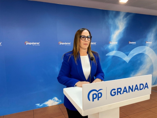 La portavoz del PP de Granada, Lourdes Ramírez (PP)