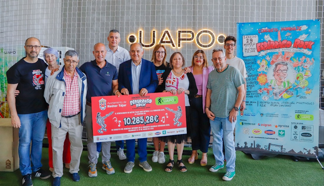 (AYUNTAMEINTO HUÉTOR TÁJAR)