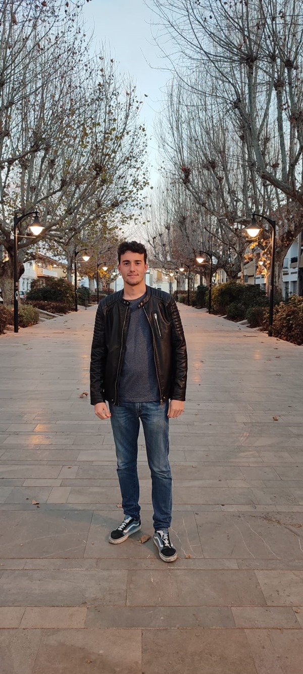 Nabil Finsi (IU)