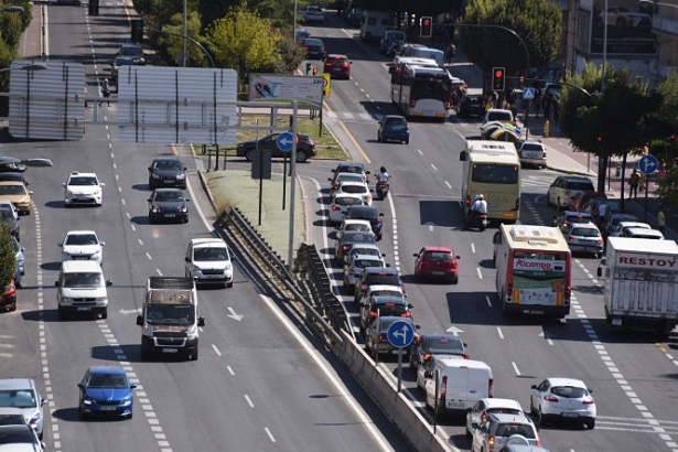 Tráfico en la A-44 (DIPUTACIÓN)
