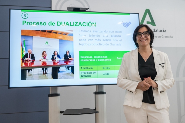 La delegada territorial de Desarrollo Educativo y FP, María José Martín (JUNTA)