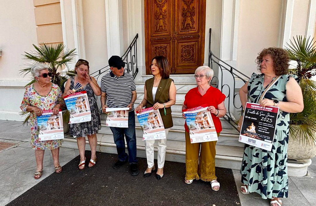 Presentación d Elas fiestas del Distrito Genil (AYTO. GRANADA)